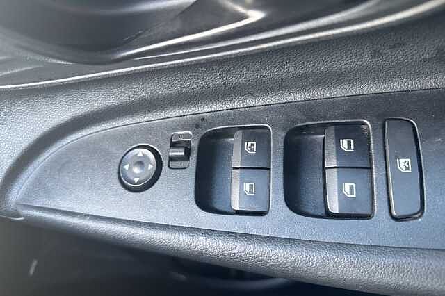 Hyundai i20 1.0T GDi Advance 5dr