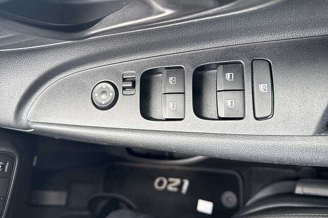 Hyundai i20 1.0T GDi 48V MHD SE Connect 5dr