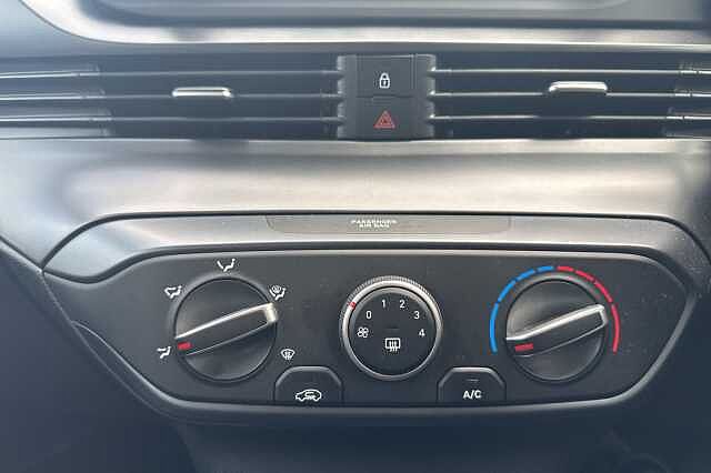 Hyundai i20 1.0T GDi 48V MHD SE Connect 5dr