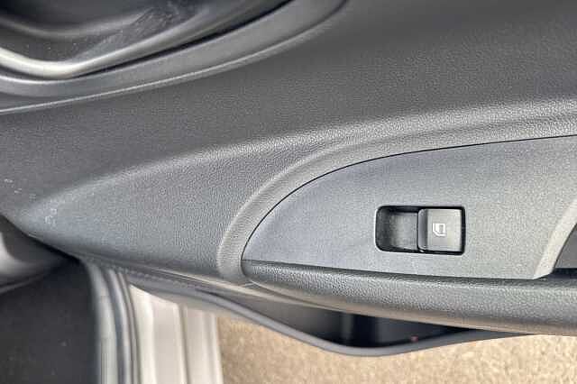 Hyundai i20 1.0T GDi 48V MHD SE Connect 5dr
