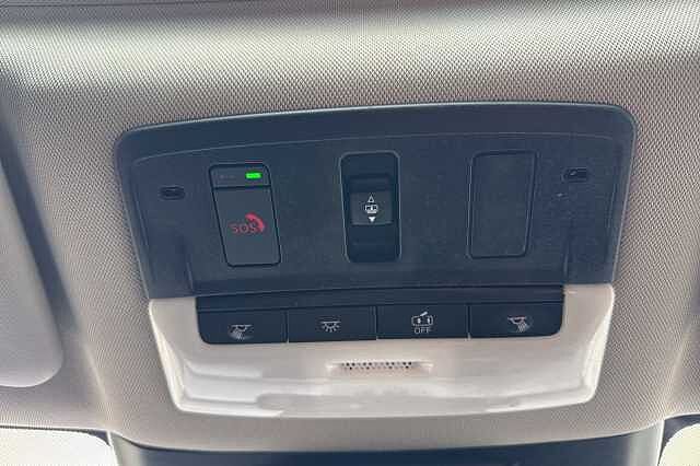 Nissan Qashqai 1.3 DiG-T MH 158 N-Connecta 5dr Xtronic