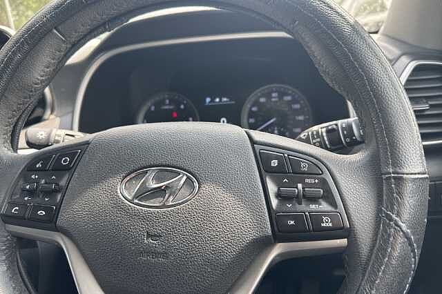 Hyundai TUCSON 1.6 CRDi 136 Premium 5dr 2WD DCT
