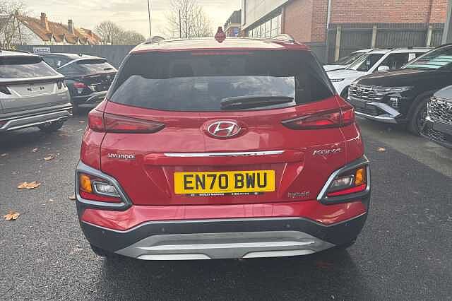 Hyundai KONA 1.6 GDi Hybrid Premium 5dr DCT Red