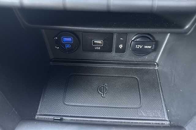 Hyundai KONA 1.6 GDi Hybrid Premium 5dr DCT Red