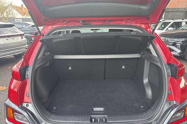 Hyundai KONA 1.6 GDi Hybrid Premium 5dr DCT Red
