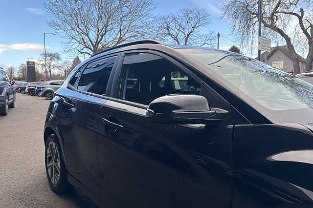 Hyundai KONA 150kW Premium 64kWh 5dr Auto