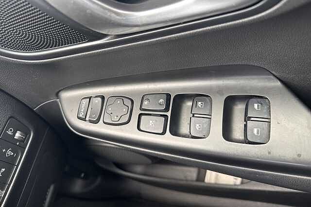 Hyundai KONA 150kW Premium 64kWh 5dr Auto