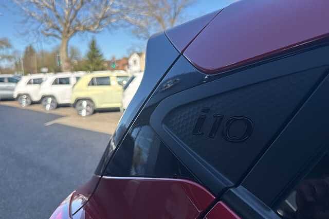 Hyundai I10 1.0 MPi Premium 5dr Red