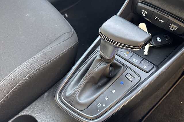 Hyundai I20 1.0T GDi Premium 5dr DCT White