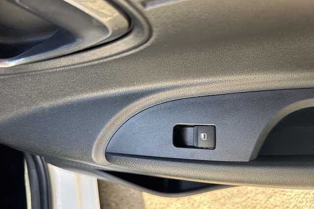 Hyundai I20 1.0T GDi Premium 5dr DCT White