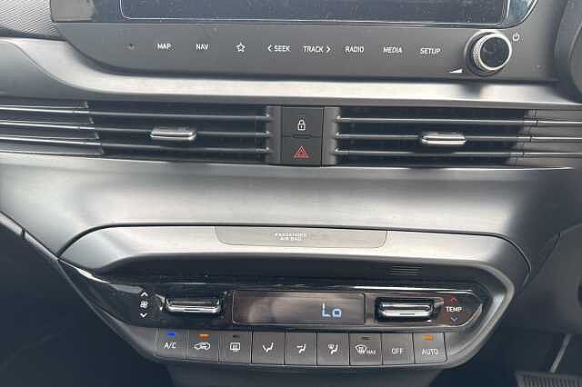 Hyundai I20 1.0T GDi 48V MHD Premium 5dr DCT Green