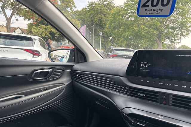 Hyundai I20 1.0T GDi 48V MHD Premium 5dr DCT Green