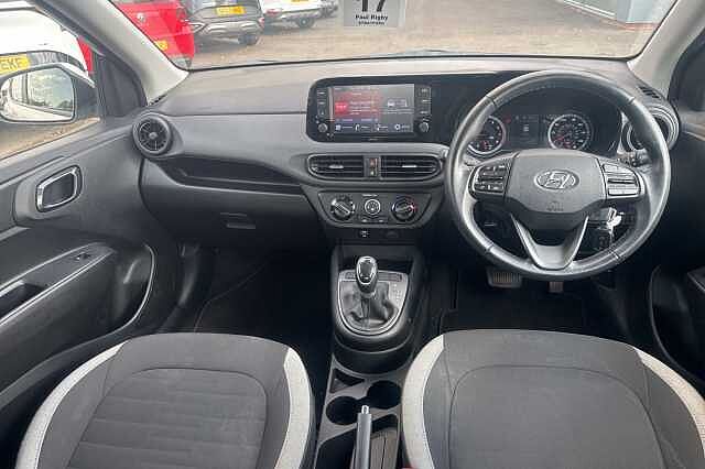 Hyundai I10 1.2 MPi SE Connect 5dr Auto White