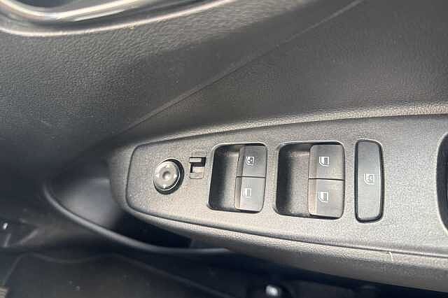 Hyundai I10 1.2 MPi SE Connect 5dr Auto White
