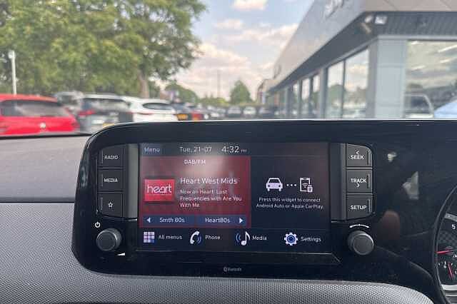 Hyundai I10 1.2 MPi SE Connect 5dr Auto White