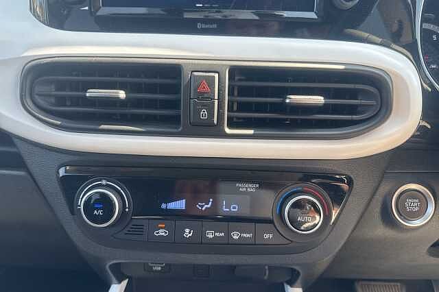 Hyundai i10 1.2 MPi Premium 5dr Auto