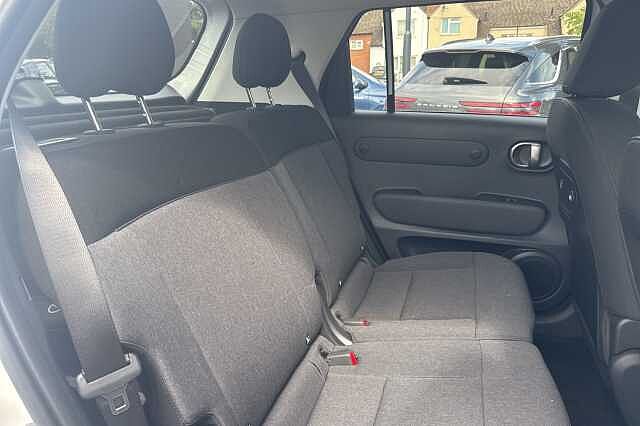 Hyundai Inster 85kW 02 49kWh 5dr Auto