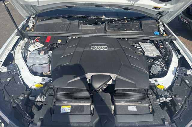 Audi Q7 55 TFSI Quattro S Line 5dr Tiptronic