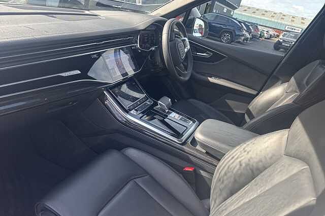 Audi Q7 55 TFSI Quattro S Line 5dr Tiptronic