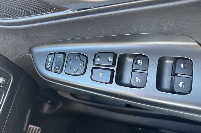 Hyundai KONA 150kW Ultimate 64kWh 5dr Auto