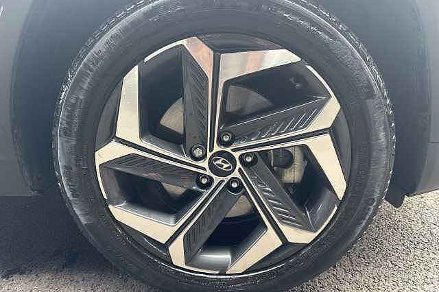 Hyundai TUCSON 1.6 TGDi Plug-in Hybrid Premium 5dr 4WD Auto Grey