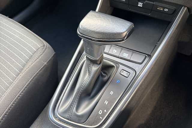 Hyundai I20 1.0T GDi 48V MHD SE Connect 5dr DCT Grey