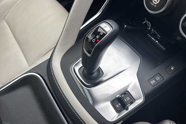 Jaguar E-pace 2.0d [180] R-Dynamic HSE 5dr Auto