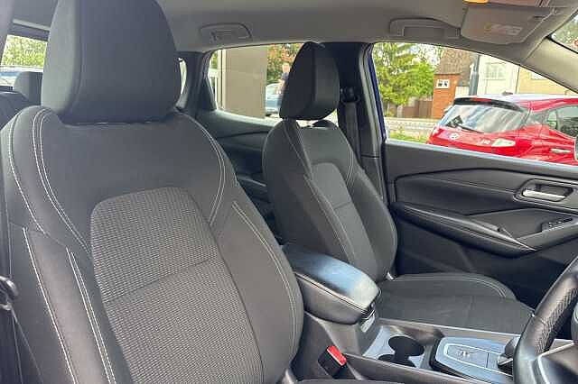 Nissan Qashqai 1.3 DiG-T MH 158 Acenta Premium 5dr Xtronic