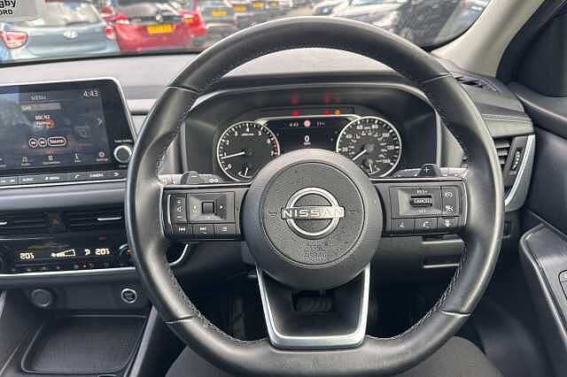 Nissan Qashqai 1.3 DiG-T MH 158 Acenta Premium 5dr Xtronic