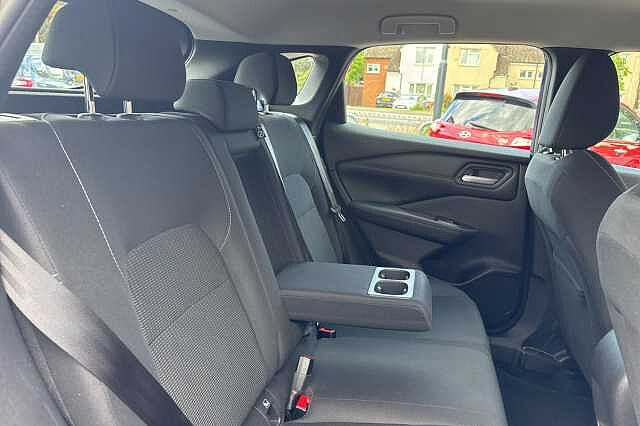 Nissan Qashqai 1.3 DiG-T MH 158 Acenta Premium 5dr Xtronic