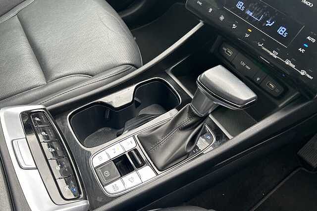 Hyundai TUCSON 1.6 TGDi 48V MHD Ultimate 5dr 2WD DCT Silver