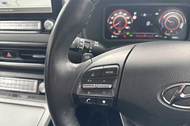 Hyundai KONA 150kW Premium 64kWh 5dr Auto
