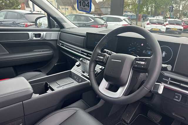 Hyundai SANTA FE 1.6 TGDi Hybrid Ultimate 5dr 4WD Auto Black