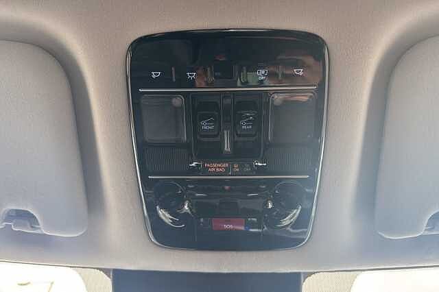 Hyundai SANTA FE 1.6 TGDi Hybrid Ultimate 5dr 4WD Auto