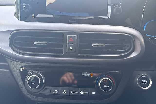 Hyundai I10 premium Blue