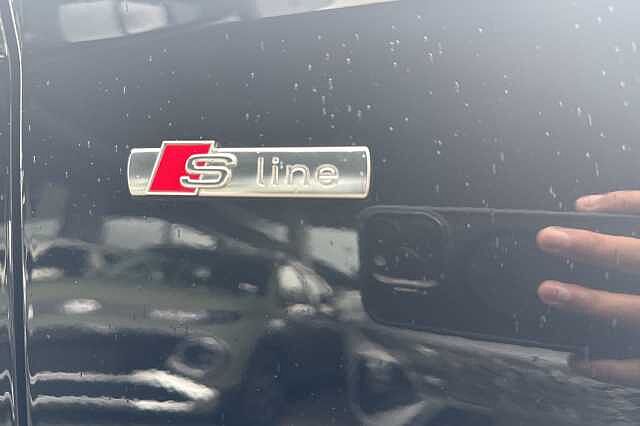 Audi Q5 2.0T FSI Quattro S Line 5dr S Tronic