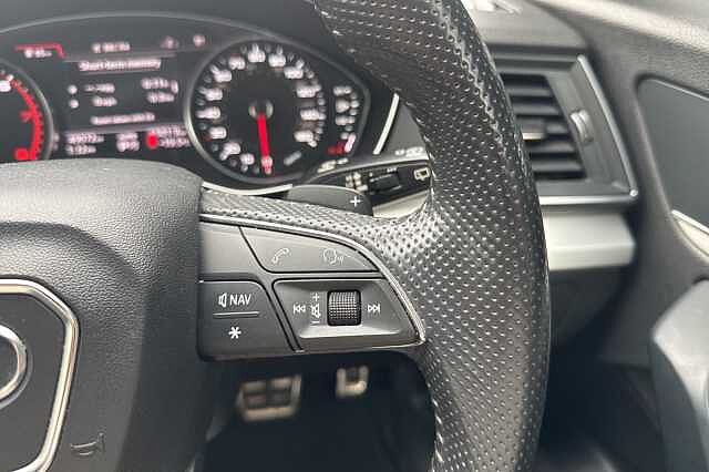 Audi Q5 2.0T FSI Quattro S Line 5dr S Tronic