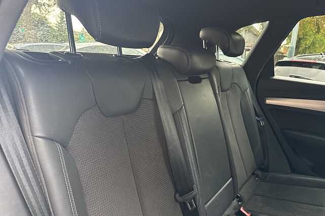 Audi Q5 2.0T FSI Quattro S Line 5dr S Tronic