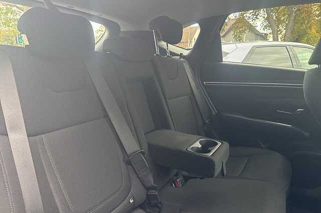 Hyundai TUCSON 1.6 TGDi 48V MHD SE Connect 5dr 2WD DCT