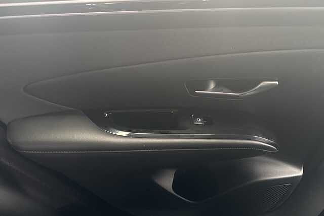 Hyundai TUCSON 1.6 TGDi 48V MHD SE Connect 5dr 2WD DCT
