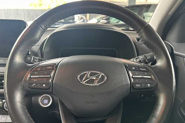 Hyundai KONA 1.6 GDi Hybrid Premium 5dr DCT