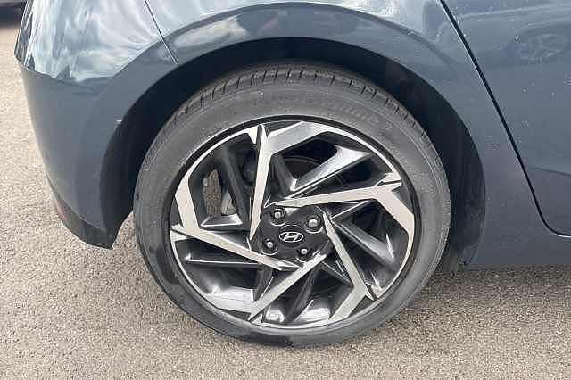 Hyundai i20 1.0T GDi 48V MHD Premium 5dr DCT