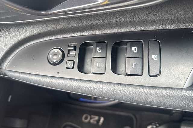 Hyundai i20 1.0T GDi 48V MHD Premium 5dr DCT