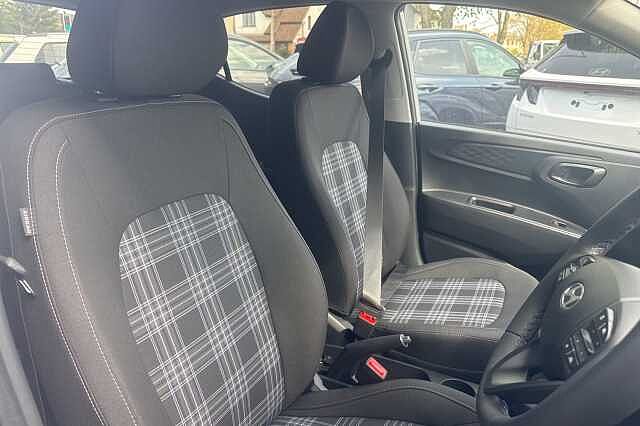 Hyundai i10 1.2 [79] Premium 5dr Auto [Nav]