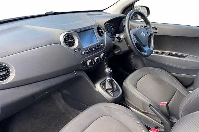 Hyundai i10 Play
