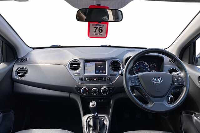 Hyundai i10 Play