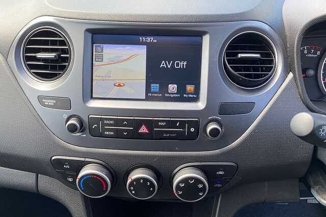Hyundai i10 Play
