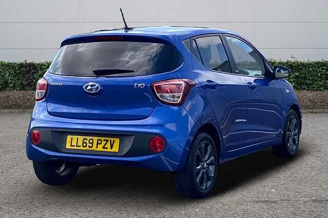 Hyundai i10 Play