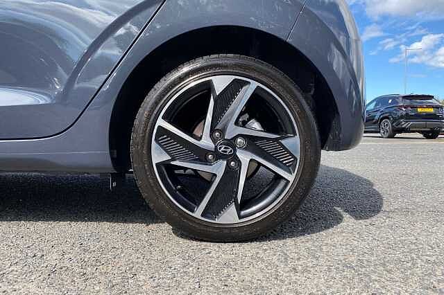 Hyundai i10 5dr Hat 1.0 Mpi 63ps Premium Nav