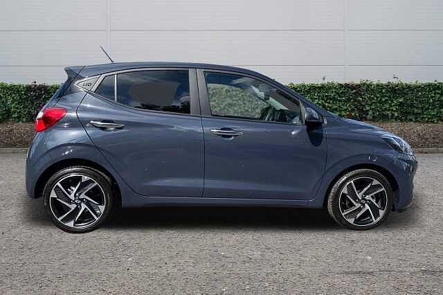 Hyundai i10 5dr Hat 1.0 Mpi 63ps Premium Nav